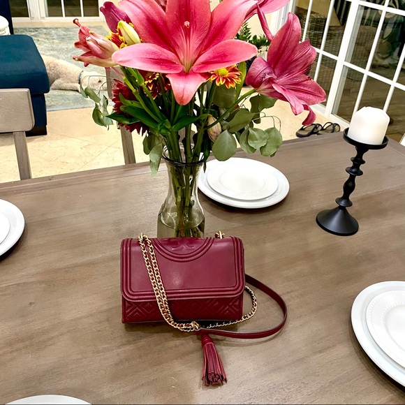 Tory Burch Fleming Garnet Convertible Shoulder Bag - Picture 9 of 16